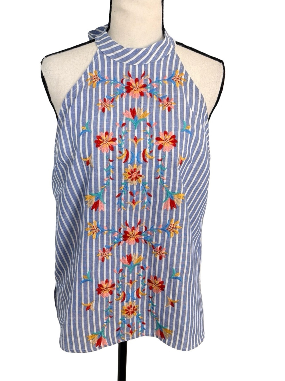Savannah Jane Blue Striped Embroidered Halter Top Size Small